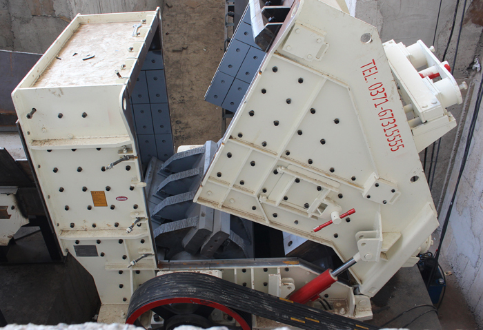 大口反击破安装现场图