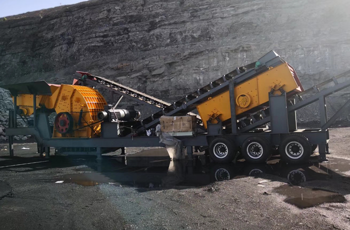 移动式大型重锤破碎机