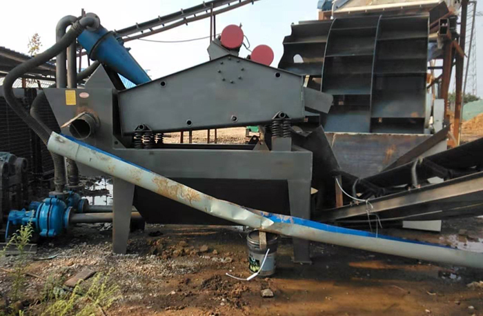轮斗洗砂机搭配脱水筛