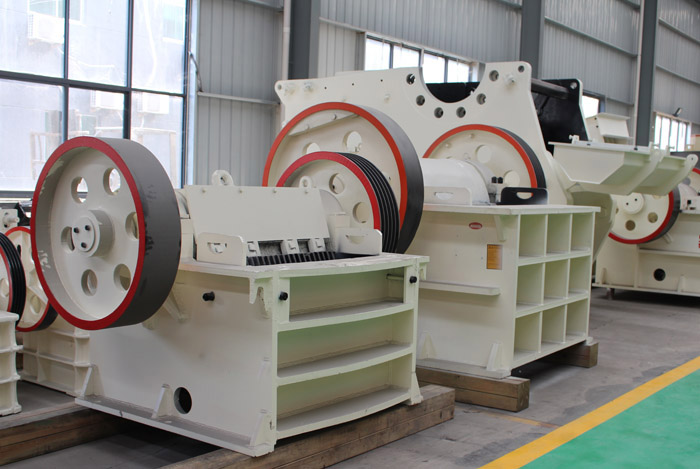 PE颚式破碎机 PE颚式破碎机