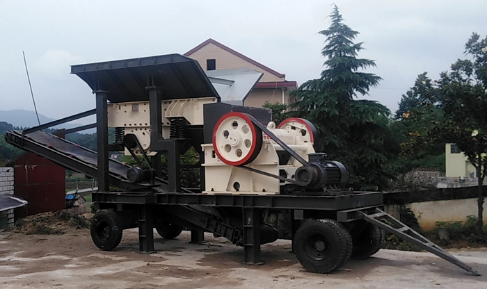 定制简易式移动颚式破碎机