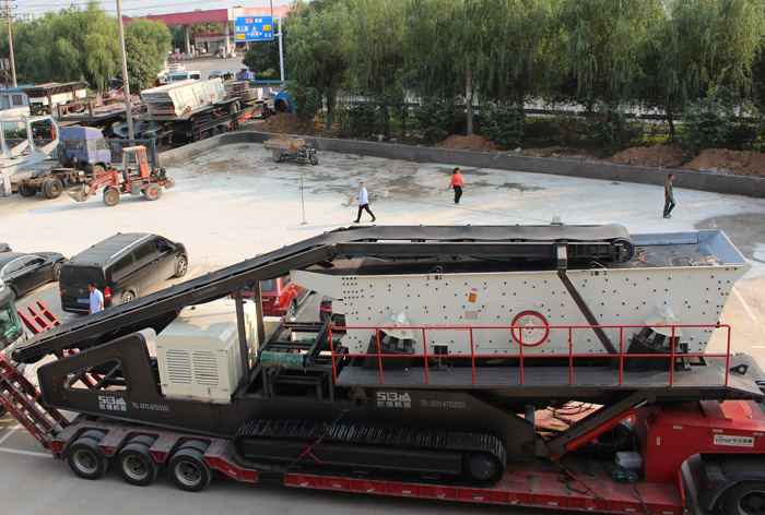 履带式移动筛沙机