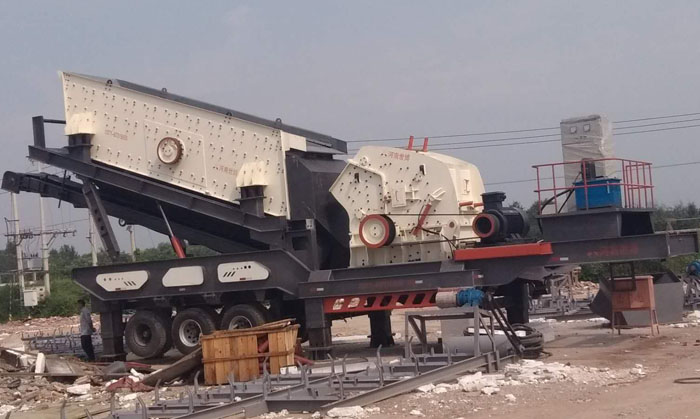 移动式1315破碎筛分站