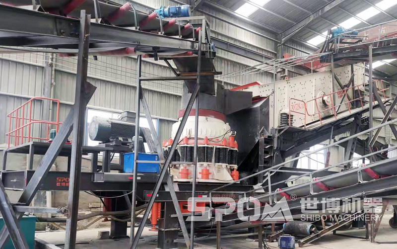 搭载西蒙斯圆锥破的破碎筛分站
