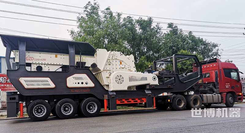 轮胎工移动打石机