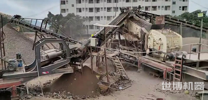 建筑垃圾破碎现场