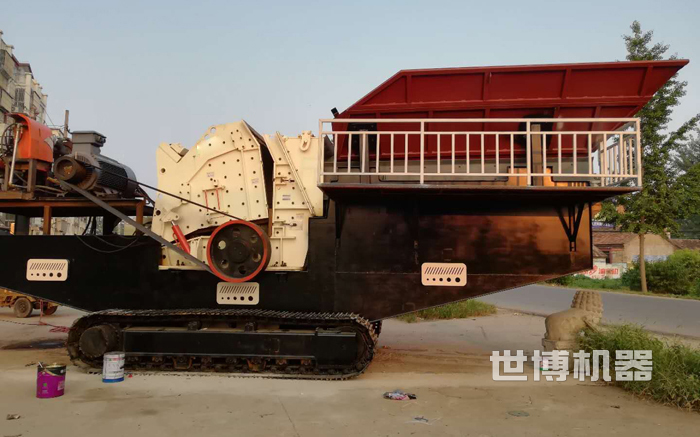 履带式移动碎石机