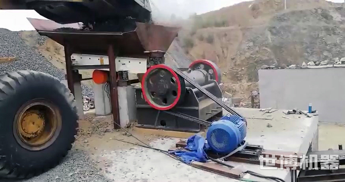 石头破碎现场