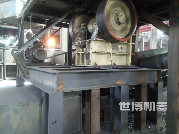 颚式原煤粉碎机