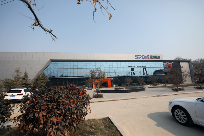 郑州荥阳世博机器破碎机厂