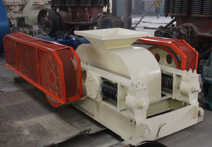 对辊式破碎机