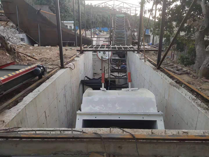 河北某客户破碎生产线