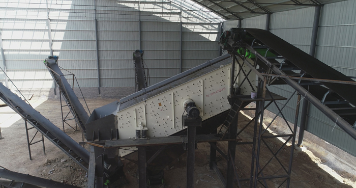 振动筛安装现场