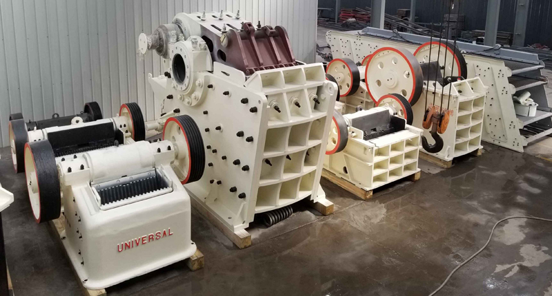 郑州世博机器鄂式破碎机生产车间展示