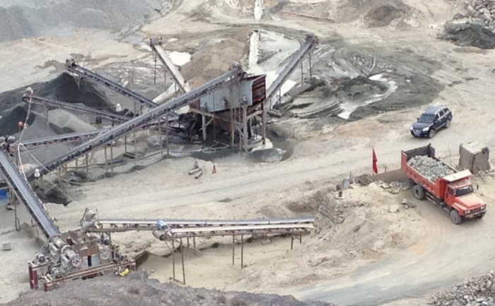 瓜子片碎石生产线现场图