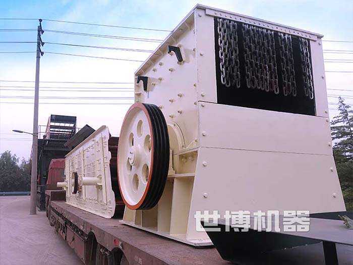 箱式破碎机正在发货