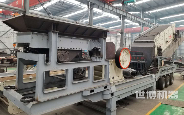 四合一移动式破碎站