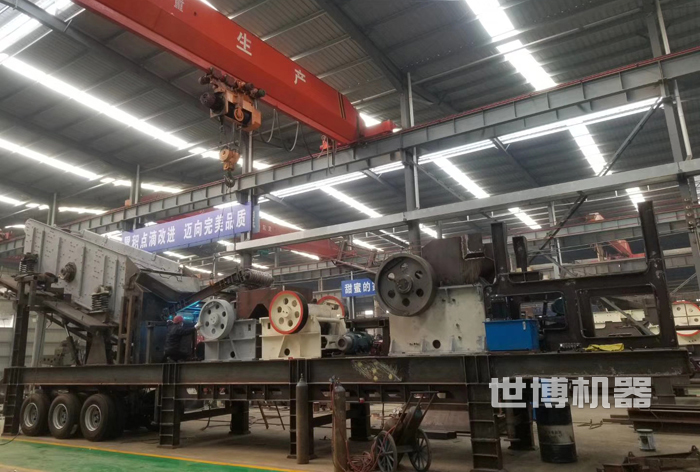 可移动式颚式粗破细破一体机