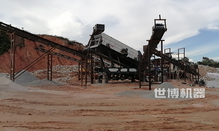 移动石料生产线现场