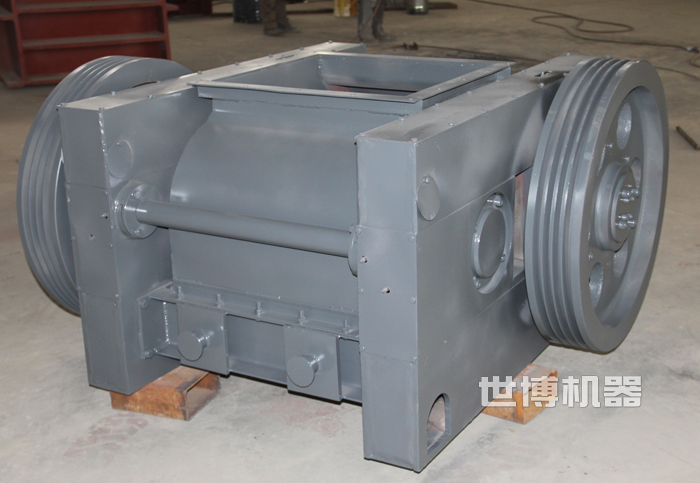 齿辊式破碎机