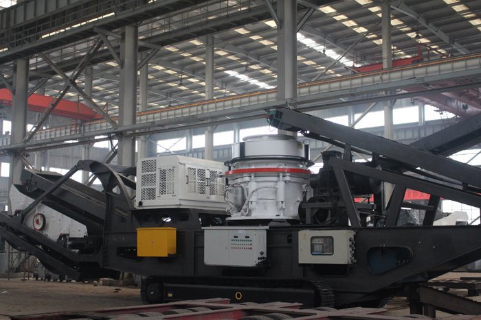 履带式移动车搭载圆锥破