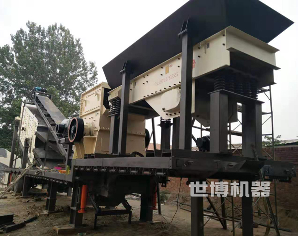 移动箱式破碎机