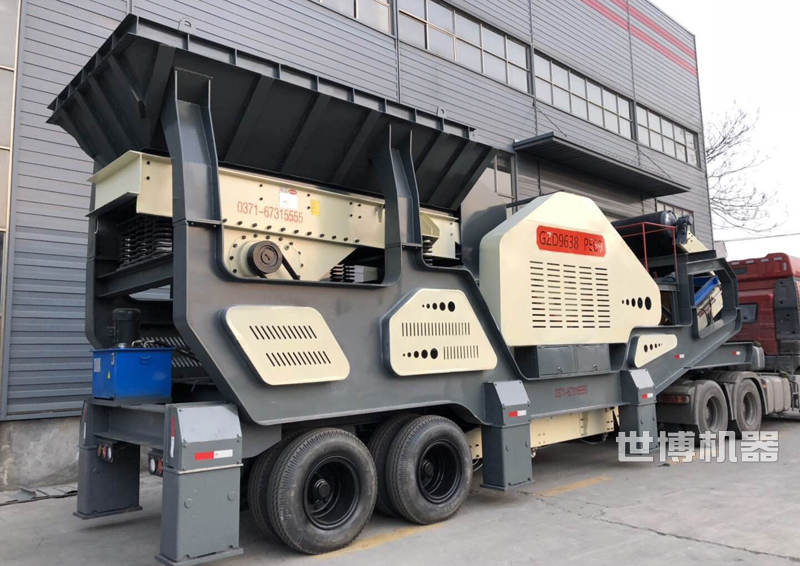 轮胎式移动破碎机