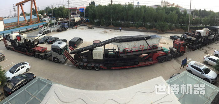 破碎机装车发货了