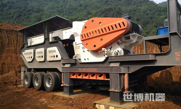 破碎机客户现场展示