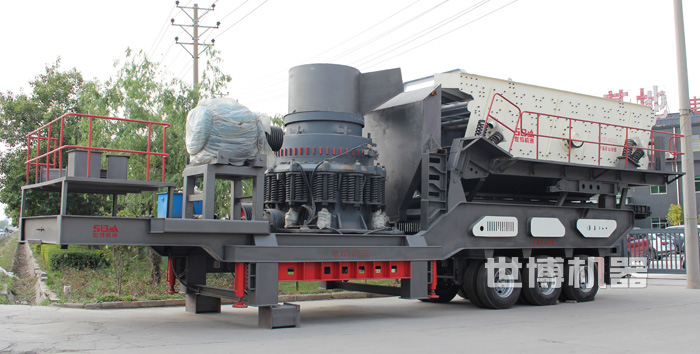轮胎式移动圆锥破碎筛分站