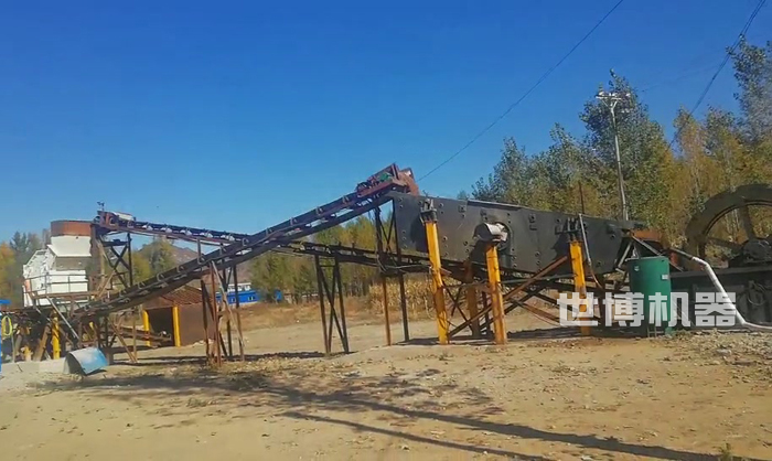 细碎机制砂生产线现场