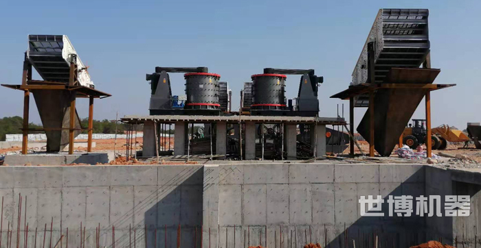 立轴破碎机pl2000破碎机安装现场