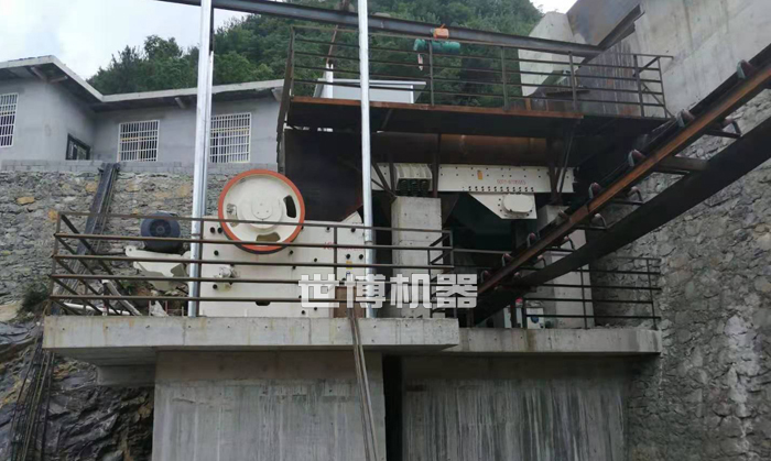 jc颚式破碎机用于破碎生产线