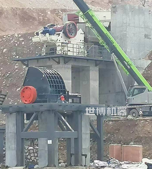 重锤式破碎机