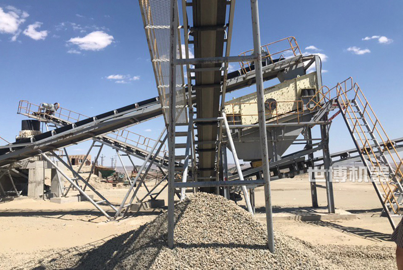 石头破碎现场图