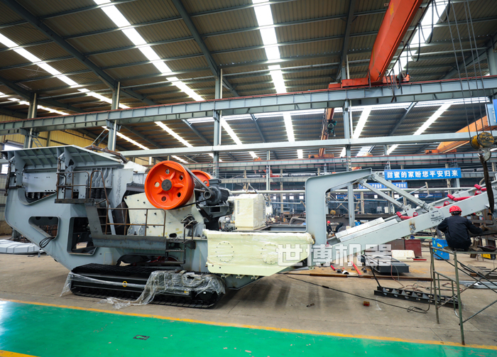 新一代履带式移动颚破