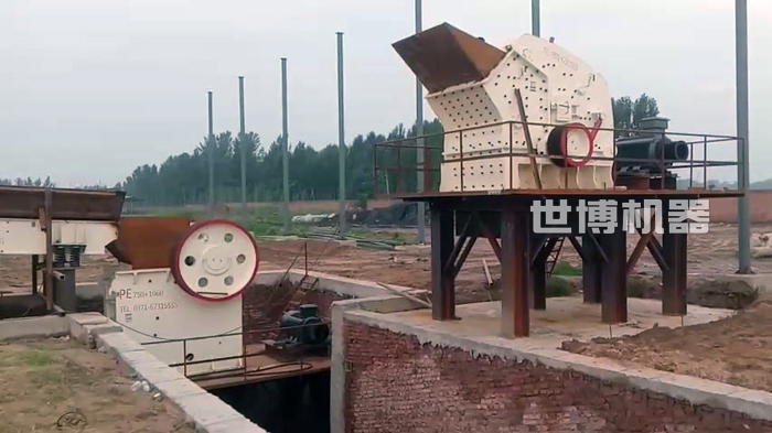 反击破用于破碎生产线与颚破搭配使用