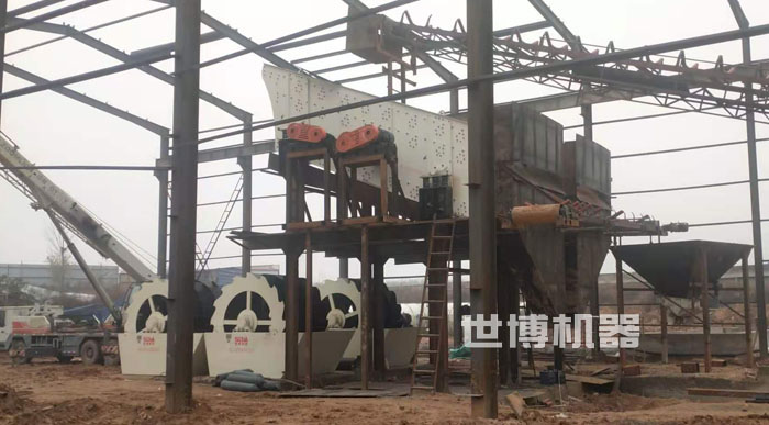 洗砂机与振动筛安装现场