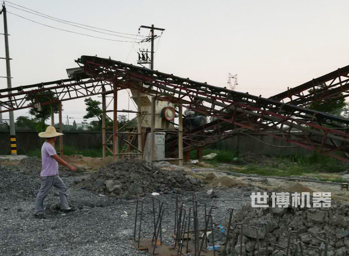 细碎机安装现场