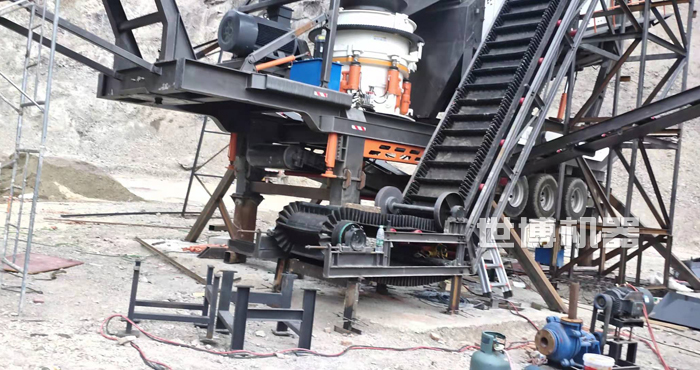 移动式圆锥破碎机