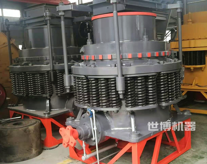 弹簧式圆锥破碎机