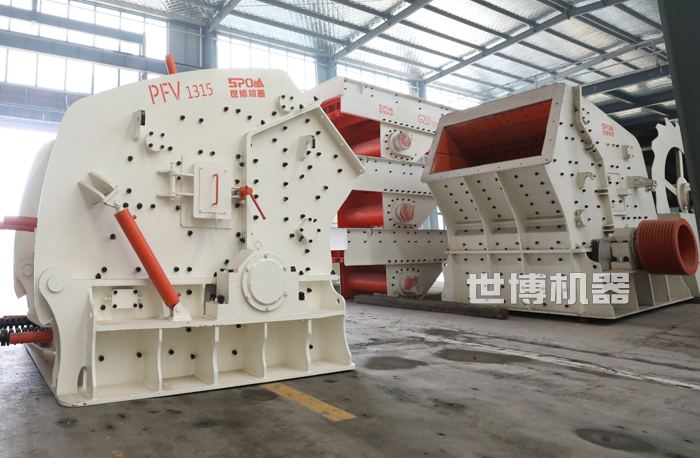 反击式破碎机