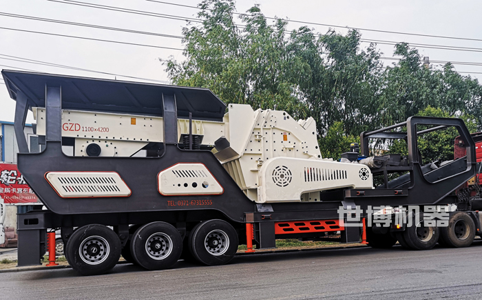 lf粗碎移动破碎站