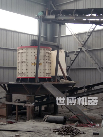 立式板锤制砂机