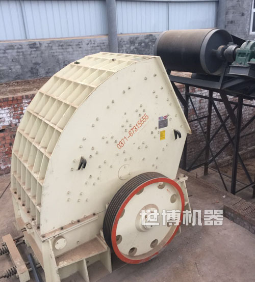 pcz重锤破安装现场