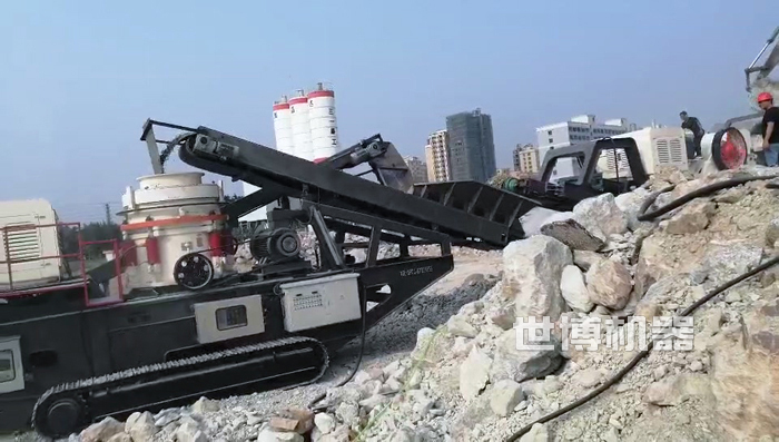 履带式多缸液压圆锥破