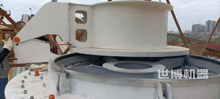 第三代制砂机上盖打开 第三代制砂机上盖打开