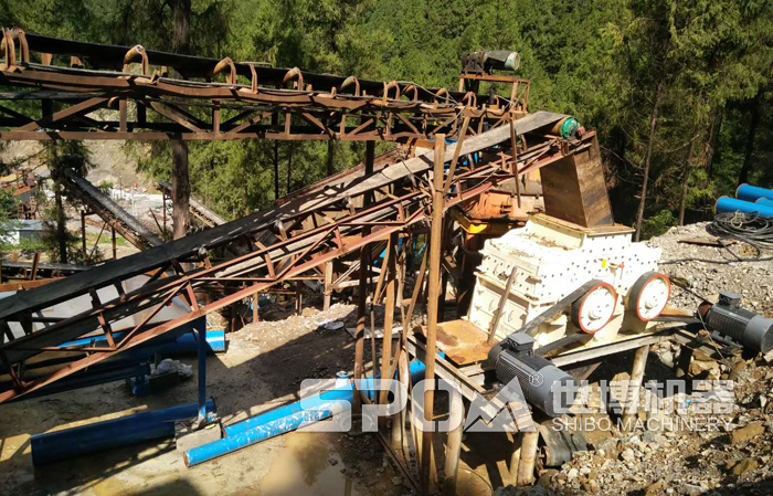 卧式制砂机工作现场