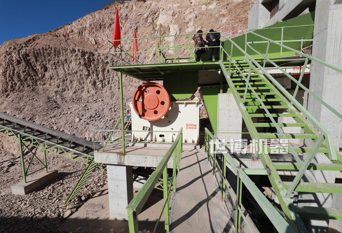 颚式破碎机可以用来破碎石灰石