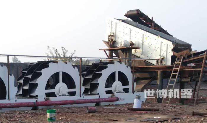 水轮式洗砂机安装现场